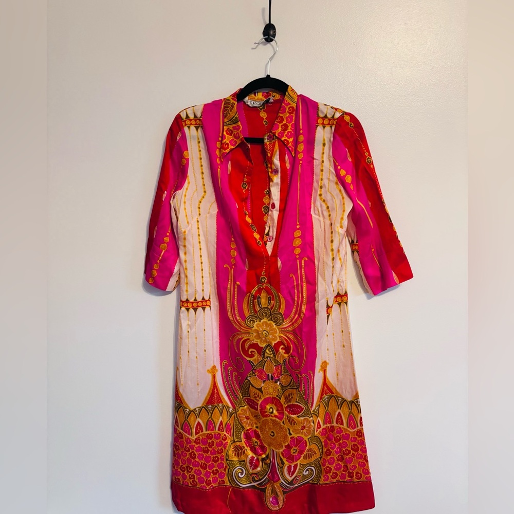 Roselin Silk long tunic dress with buttons at the chest, pink patterned.